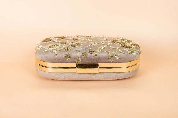 Champagne hand made bead embroidery clutch bag detachable sling image 3
