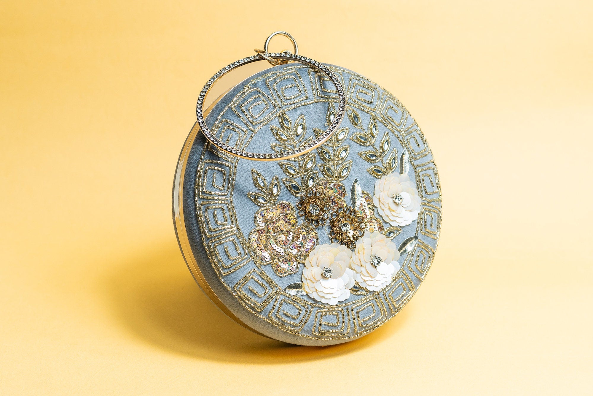 Floral round hand made embroidery silk clutch bag detachable sling