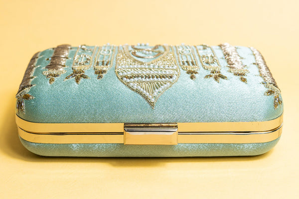 Pastel green silk clutch purse/bag, hand made embroidery clutch bag with detachable metal sling image 3