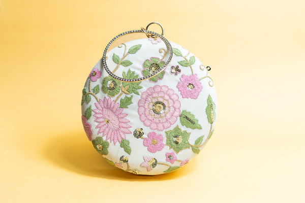Rund hand made embroidery silk clutch bag detachable sling image 3
