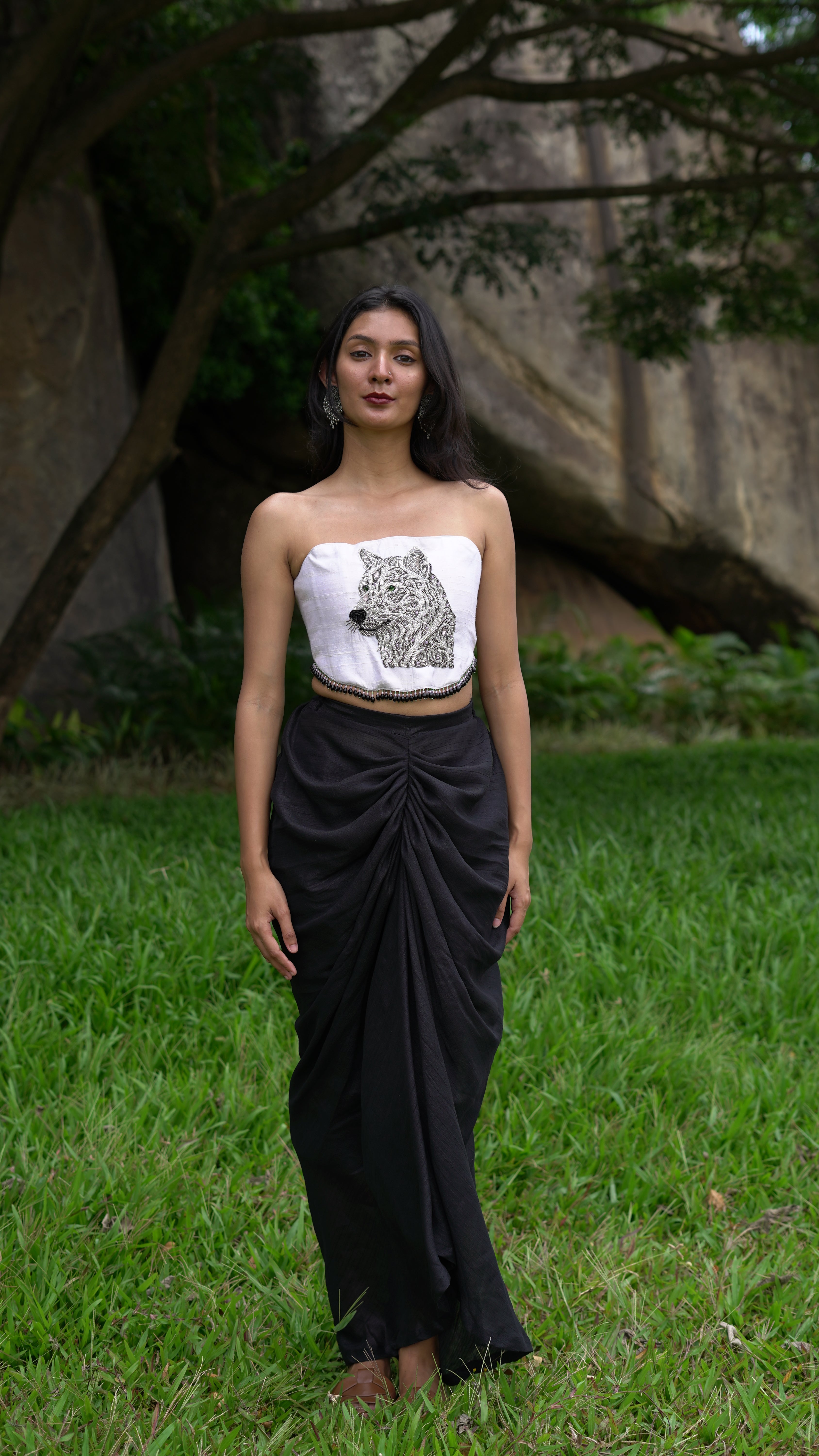 VRIKA WHITE