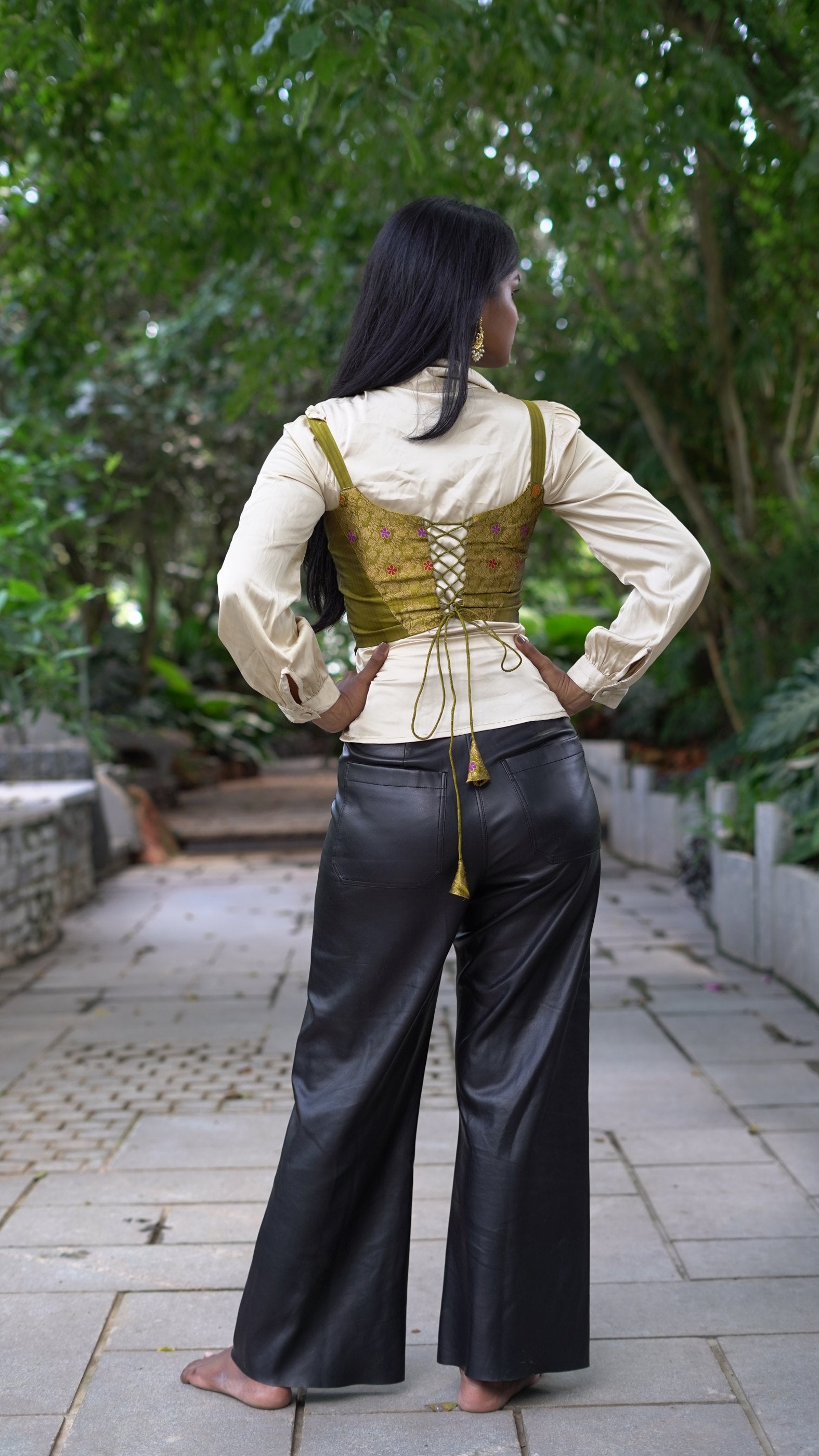BROCADE OLIVE