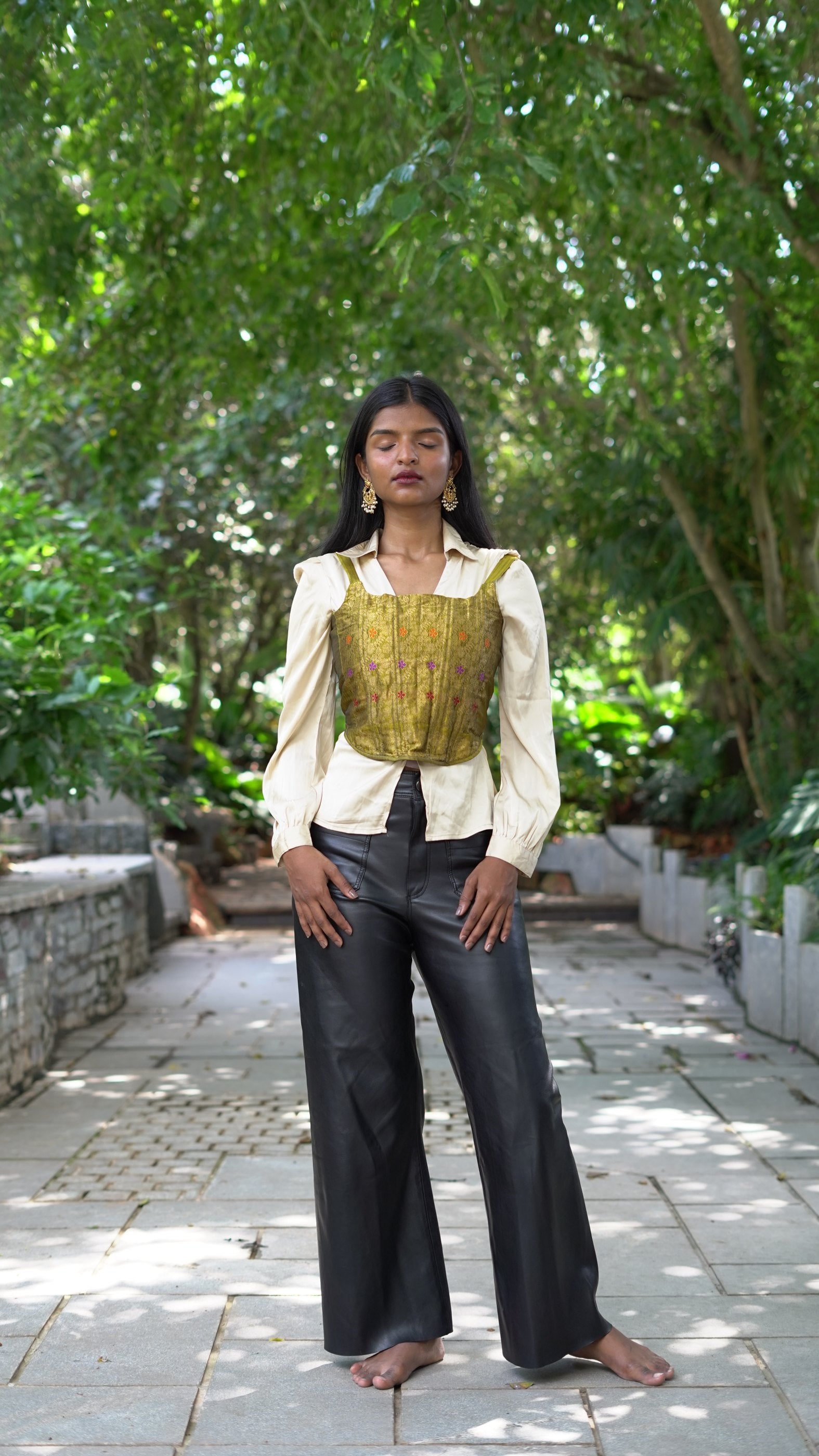BROCADE OLIVE