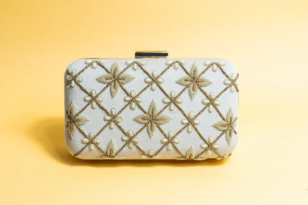 Beige hand made bead embroidery clutch bag detachable sling image 3